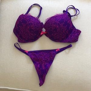 NWOT Victoria’s Secret push up bra and panty set